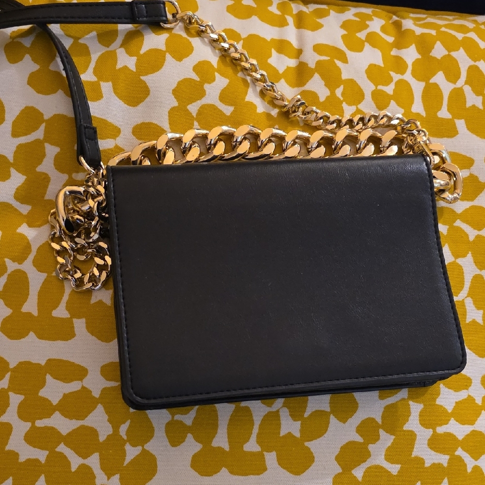 Express Black Crossbody Bag with Gold Chain